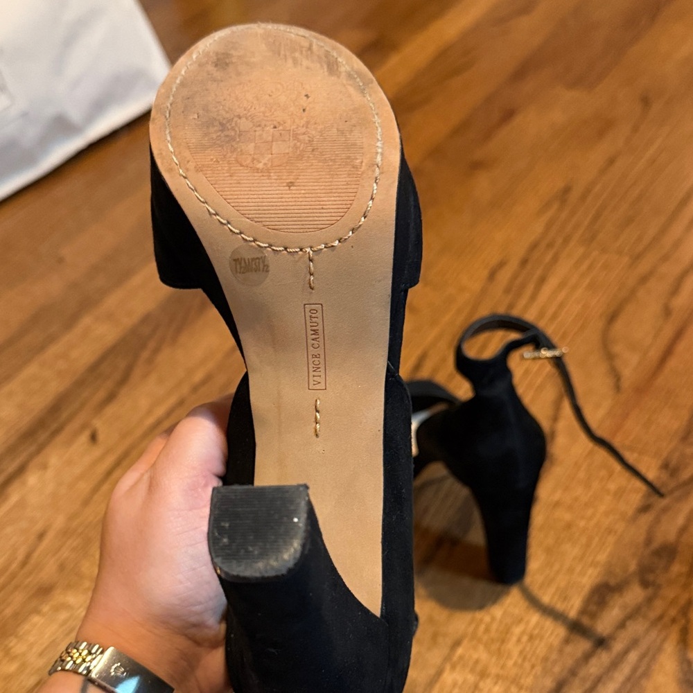 Vince Camuto Elegant Black Women's Heels - Picture 5 of 5